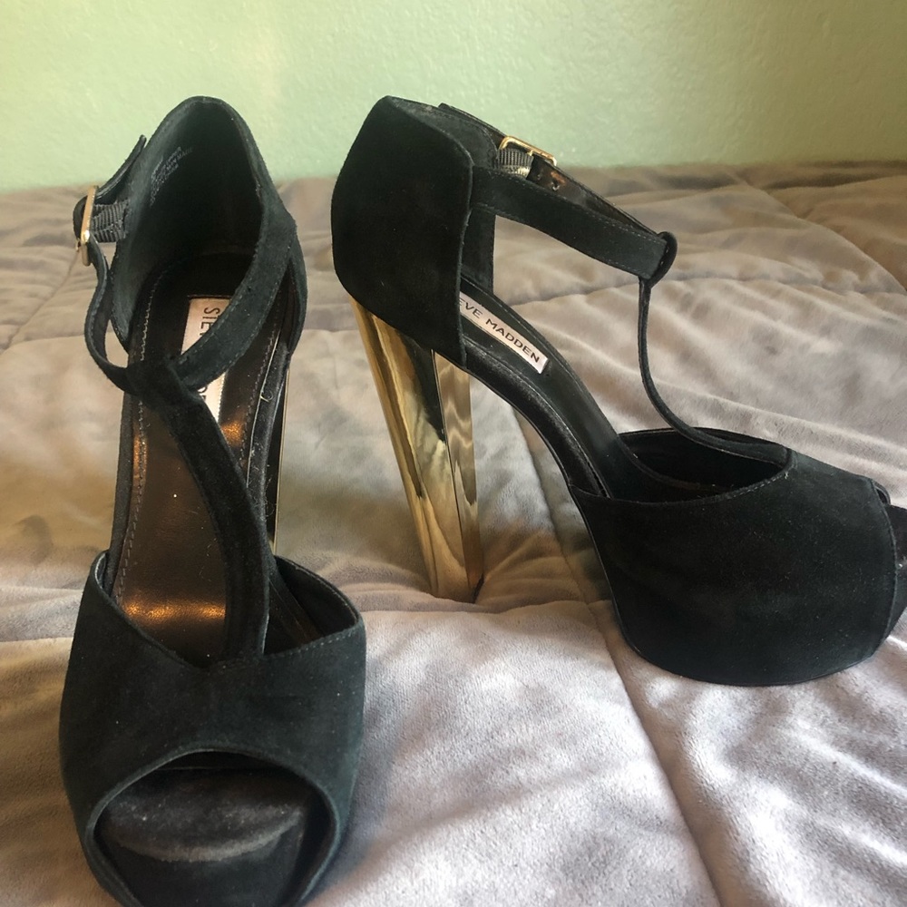 Steve Madden high heels. Offers encouraged